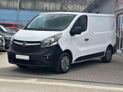 Casabl/arctic/eisweiss/kaolin Gebraucht 2018 Opel Vivaro Van | 13.995 € (Guter Preis)