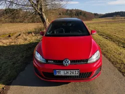 Rot Gebraucht 2015 VW Golf VII GTD Limousine | 13.900 € (Etwas zu teuer)