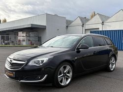 Schwarz Gebraucht 2017 Opel Insignia Innovation Kombi | 10.590 €