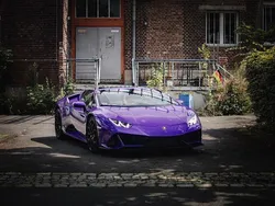 Violett Gebraucht 2024 Lamborghini Huracán Cabrio | 339.000 € (Teuer)
