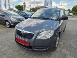 Grau Gebraucht 2009 Skoda Fabia Kleinwagen | 4.650 € (Etwas zu teuer)