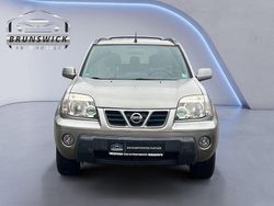 Grau Gebraucht 2002 Nissan X-Trail Comfort SUV | 3.950 € (Fairer Preis)