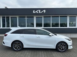Weiß Neu 2025 Kia Ceed Sportswagon Platinum Kombi | 32.690 € (Teuer)