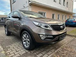 Beige Gebraucht 2015 Kia Sportage FIFA World Cup Edition SUV | 9.499 € (Guter Preis)