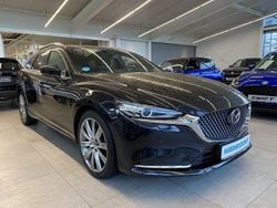 Jet black (metallic) Gebraucht 2024 Mazda 6 Takumi-Line Kombi | 28.800 € (Guter Preis)