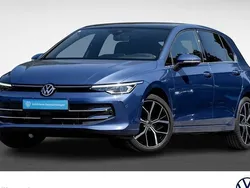 Anemonenblau metallic Gebraucht 2024 VW Golf VIII Edition Limousine | 31.858 € (Fairer Preis)