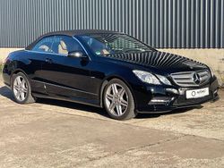 Schwarz Gebraucht 2012 Mercedes E300 Sport Cabrio | 17.400 € (Etwas zu teuer)