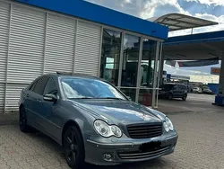 Grau Gebraucht 2003 Mercedes C320 Limousine | 5.899 € (Teuer)