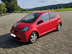 Rot Gebraucht 2008 Toyota Aygo Club Kleinwagen | 3.499 € (Etwas zu teuer)