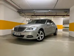 Silber Gebraucht 2010 Mercedes S400L Limousine | 14.000 €