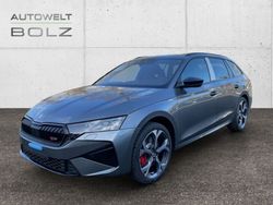 Grau Gebraucht 2025 Skoda Octavia RS Kombi | 43.690 € (Etwas zu teuer)