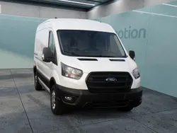 Weiß Gebraucht 2023 Ford Transit Trend Kombi | 30.640 € (Fairer Preis)