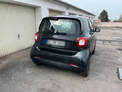 Schwarz Gebraucht 2018 Smart ForTwo Coupé Kleinwagen | 12.400 €