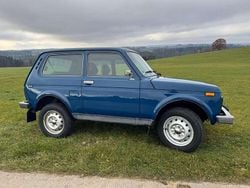 Blau Gebraucht 2009 Lada niva SUV | 5.300 € (Superpreis)