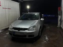 Silber Gebraucht 2006 VW Golf V Kombi | 4.500 € (Etwas zu teuer)