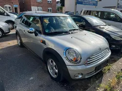 Silber Gebraucht 2008 Mini Cooper Kleinwagen | 5.900 € (Fairer Preis)