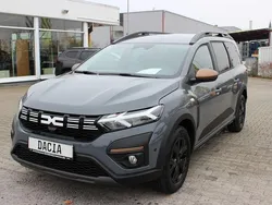 Grau Neu 2025 Dacia Jogger Extreme Van / Kleinbus | 22.990 € (Fairer Preis)
