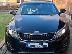 Schwarz Gebraucht 2015 Kia Optima Limousine | 8.500 €