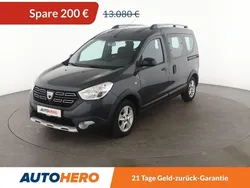 Grau Gebraucht 2019 Dacia Dokker Celebration Van | 12.880 € (Fairer Preis)