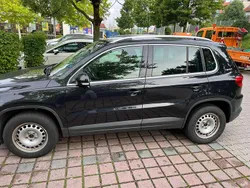 Schwarz Gebraucht 2010 VW Tiguan Team SUV | 8.990 € (Guter Preis)