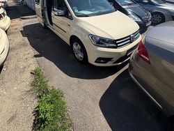 Beige Gebraucht 2019 VW Caddy Van / Kleinbus | 10.500 €