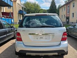Silber Gebraucht 2007 Mercedes ML280 SUV | 8.900 €