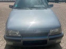 Grau Gebraucht 1993 Opel Kadett Cabrio | 1.300 €