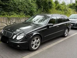 Schwarz Gebraucht 2004 Mercedes E320 Kombi | 5.850 €