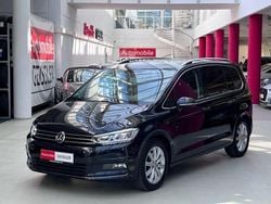 Schwarz Gebraucht 2017 VW Touran Highline Van / Kleinbus | 21.490 € (Fairer Preis)