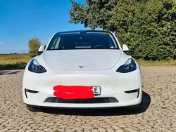 Weiß Gebraucht 2023 Tesla Model Y Long Range AWD SUV | 36.000 € (Fairer Preis)