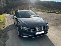 Grau Gebraucht 2021 VW Passat Alltrack Kombi | 24.900 € (Guter Preis)