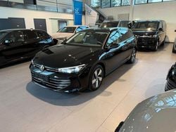 Schwarz Gebraucht 2025 VW Passat Business Kombi | 32.990 € (Superpreis)