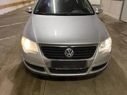 Silber Gebraucht 2009 VW Passat Kombi | 2.700 € (Fairer Preis)