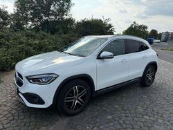 Weiß Gebraucht 2020 Mercedes GLA220 Progressive SUV | 34.500 € (Guter Preis)