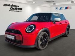 Rot Gebraucht 2024 Mini Cooper Classic Kleinwagen | 25.400 € (Superpreis)