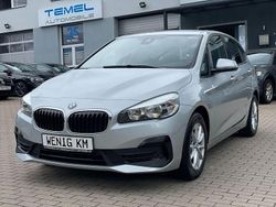 Silber Gebraucht 2019 BMW 216 Active Tourer Van / Kleinbus | 17.999 € (Fairer Preis)