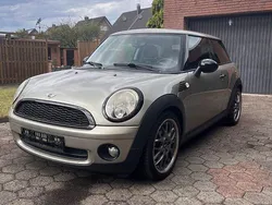 Gold Gebraucht 2008 Mini ONE Kleinwagen | 3.956 € (Fairer Preis)