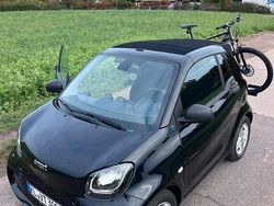Schwarz Gebraucht 2021 Smart ForTwo Electric Drive Cabrio | 12.200 € (Fairer Preis)