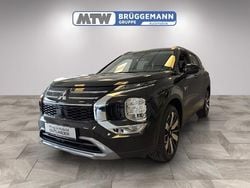 Schwarz Neu 2025 Mitsubishi Outlander P-HEV Intro Edition SUV | 47.570 € (Guter Preis)