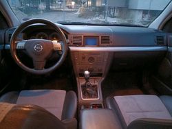 Blau Gebraucht 2004 Opel Vectra GTS Limousine | 900 € (Fairer Preis)