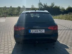 Blau Gebraucht 2011 Audi A4 Ambiente Kombi | 8.650 € (Fairer Preis)