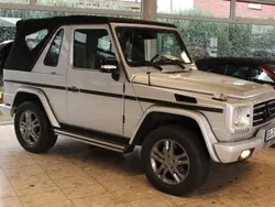 Iridiumsilber metallic Gebraucht 2007 Mercedes G320 SUV | 99.990 €
