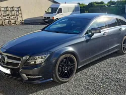 Grau Gebraucht 2012 Mercedes CLS350 Shooting Brake AMG line Kombi | 13.900 € (Fairer Preis)