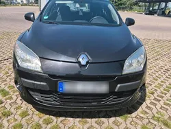 Schwarz Gebraucht 2008 Renault Mégane III Kombi | 2.350 €