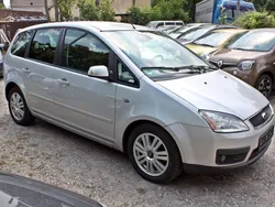 Silber Gebraucht 2005 Ford C-MAX Ghia Van / Kleinbus | 3.599 € (Etwas zu teuer)