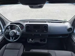 Weiß Gebraucht 2023 Mercedes Sprinter Van | 40.000 € (Fairer Preis)