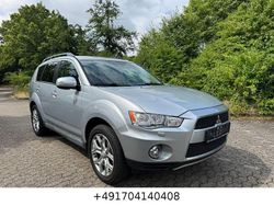 Silber Gebraucht 2012 Mitsubishi Outlander Motion SUV | 8.970 € (Etwas zu teuer)