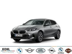 Grau Neu 2025 BMW 120 Performance Kleinwagen | 34.901 € (Superpreis)