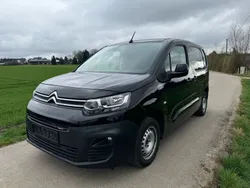 Schwarz Gebraucht 2021 Citroën Berlingo Van / Kleinbus | 10.950 €