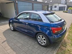 Blau Gebraucht 2011 Audi A1 Kleinwagen | 4.200 € (Fairer Preis)